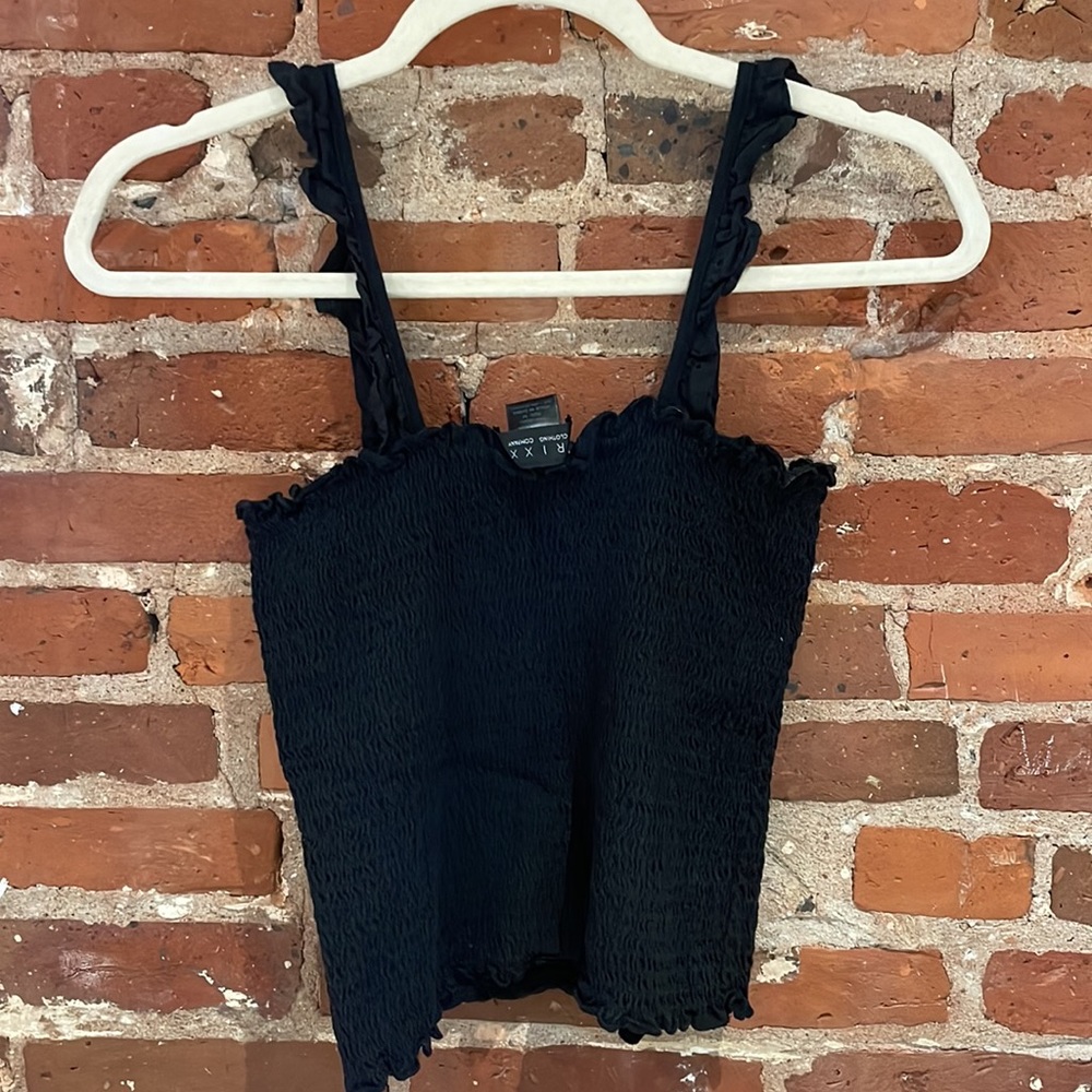 Black Ruffled Tank Top - Picture 2 of 3